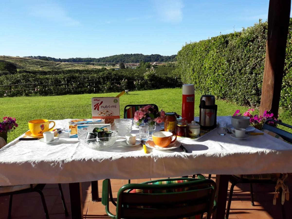 Casale Vicino Al Golf Nazionale Bed & Breakfast Monterosi Exterior foto