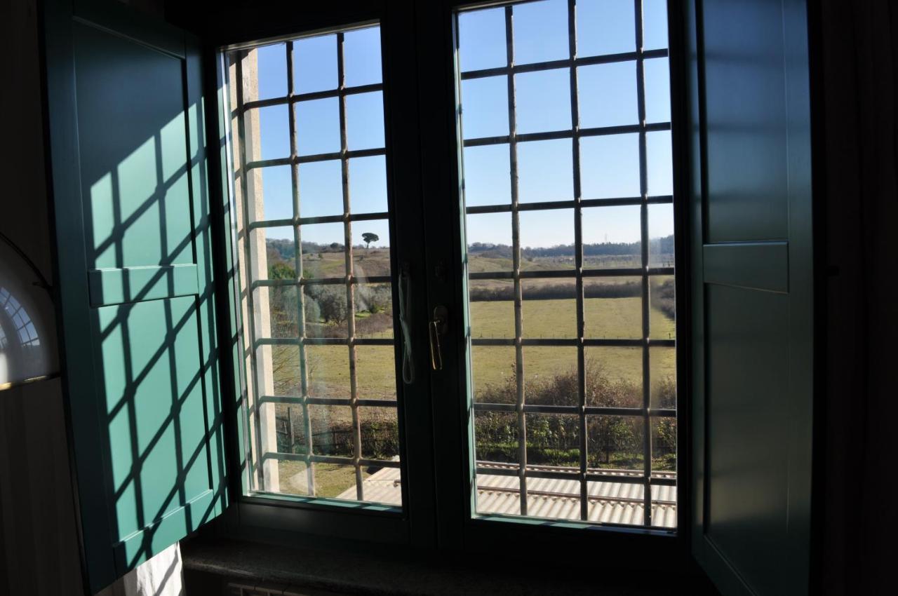 Casale Vicino Al Golf Nazionale Bed & Breakfast Monterosi Exterior foto